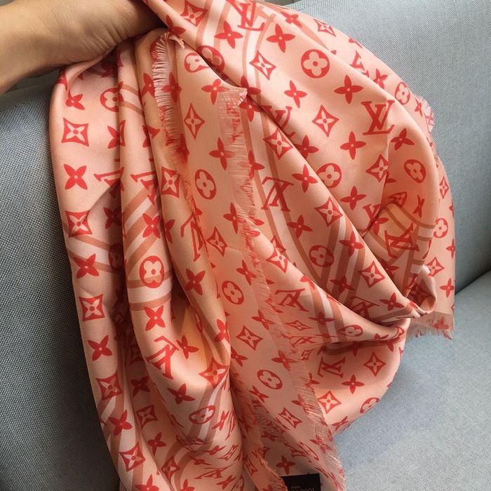 Louis Vuitton Scarf LVS00129